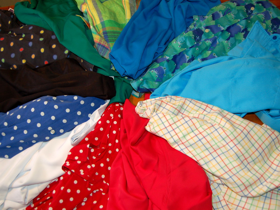 Colorful shirts used in wheel bereavement quilt